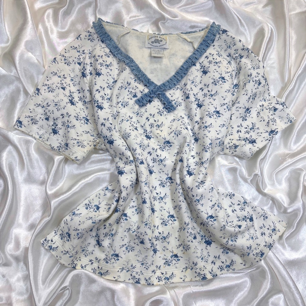 Vintage Floral Top White Blue Fair Ruffle V-Neck Cottagecore Moving Bleu P/S